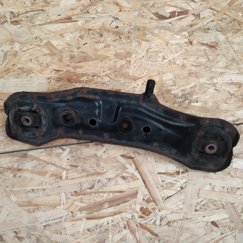 кронштейн редуктора