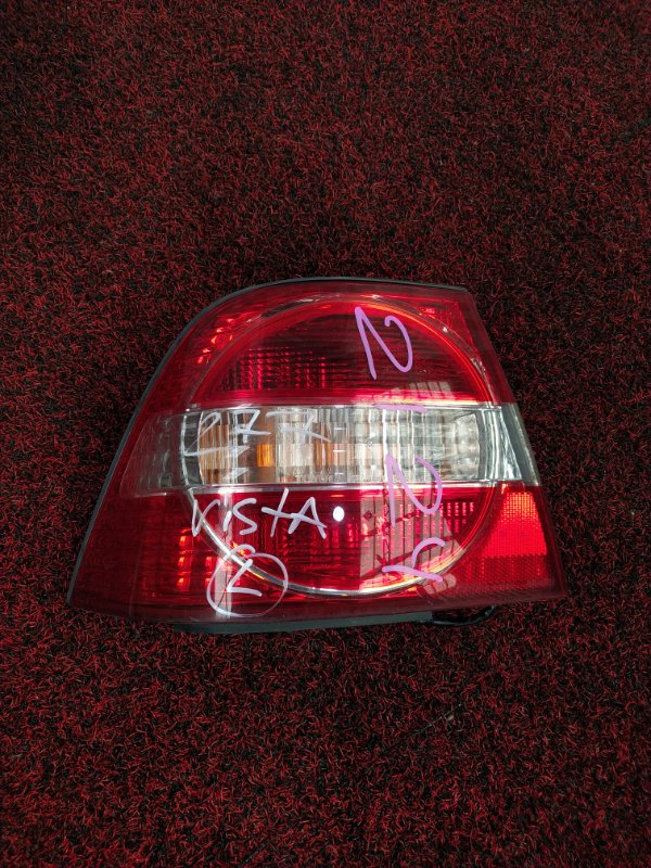 фонарь заднего хода - TOYOTA Vista
