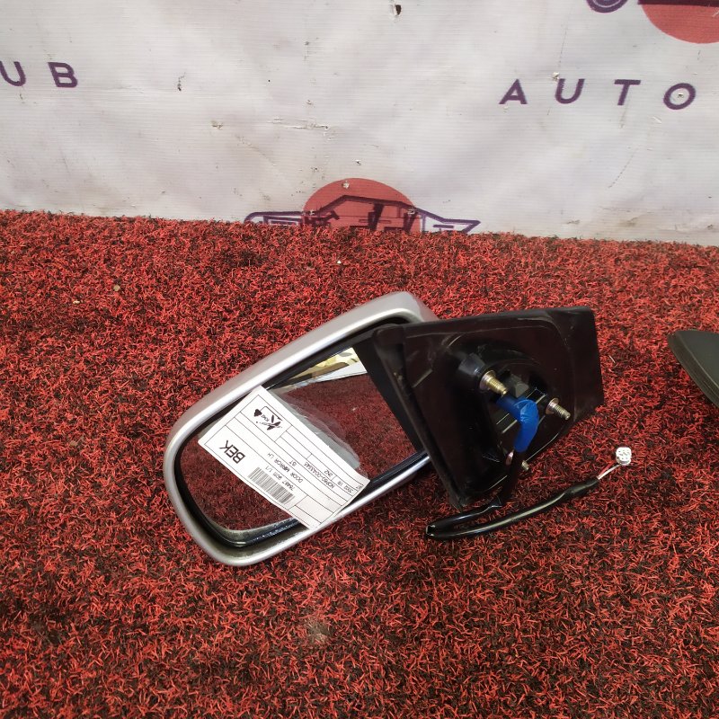 зеркало боковое - TOYOTA IST