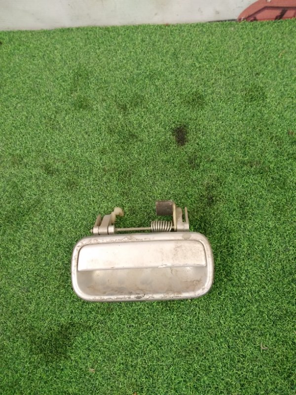 ручка багажника внешняя