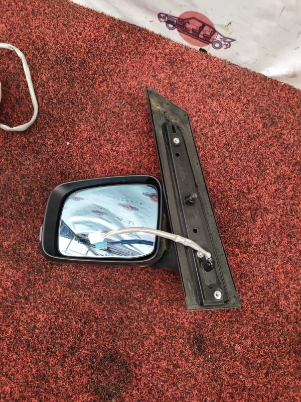зеркало боковое - NISSAN SERENA
