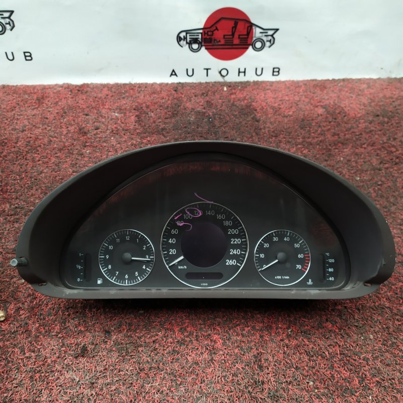 щиток приборов - Mercedes-Benz CLK