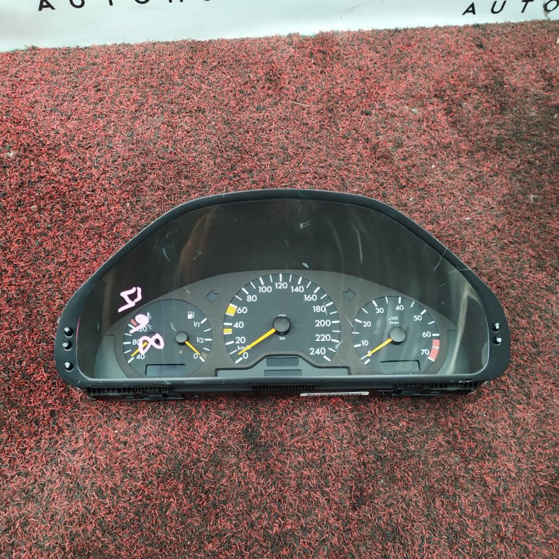 щиток приборов