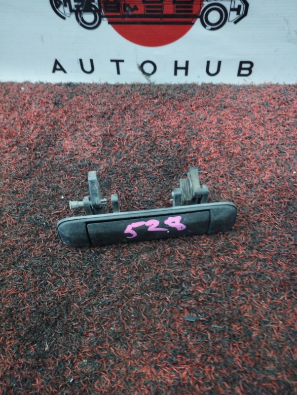 Ручка двери