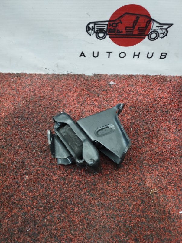 подушка двигателя