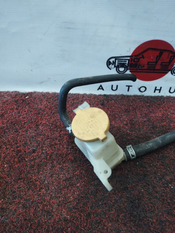 Бачок Гур - Subaru Outback