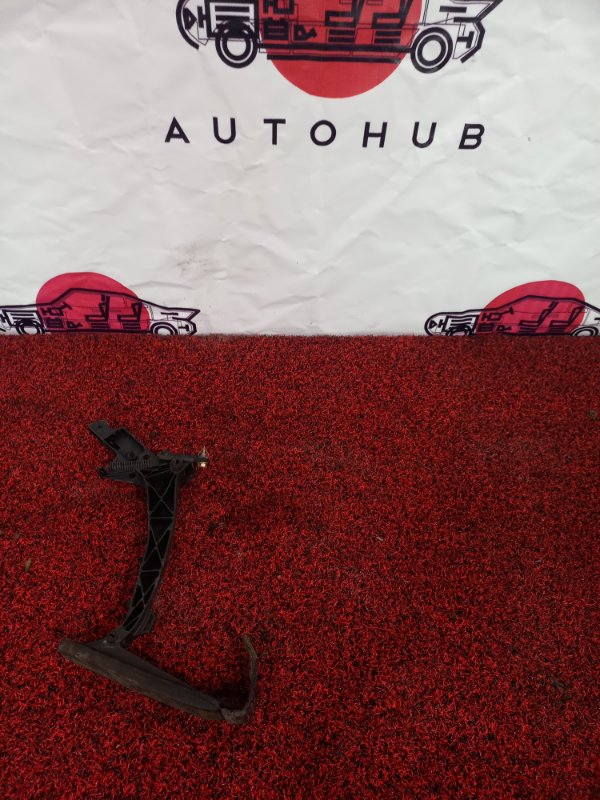 педаль газа