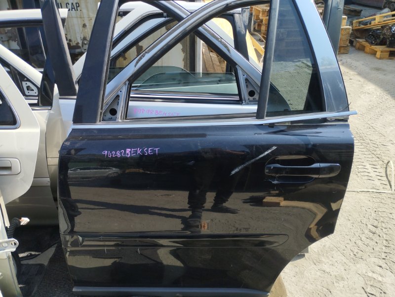 дверь