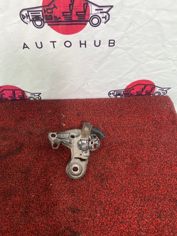 кронштейн