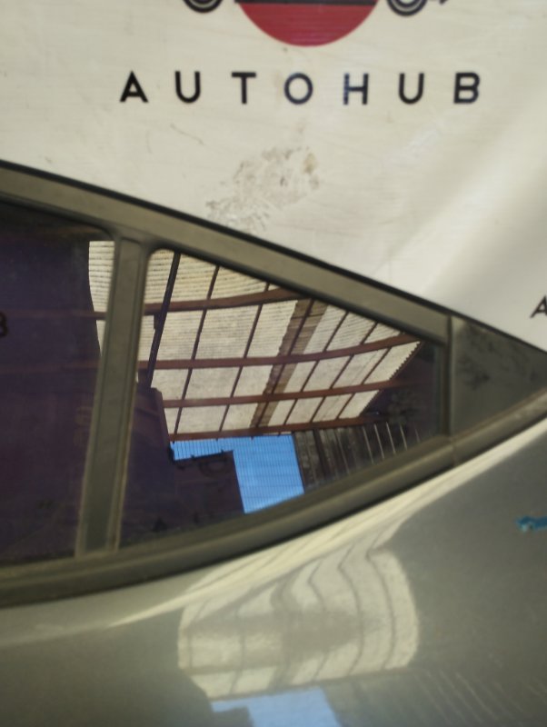 форточка двери - Hyundai Avante