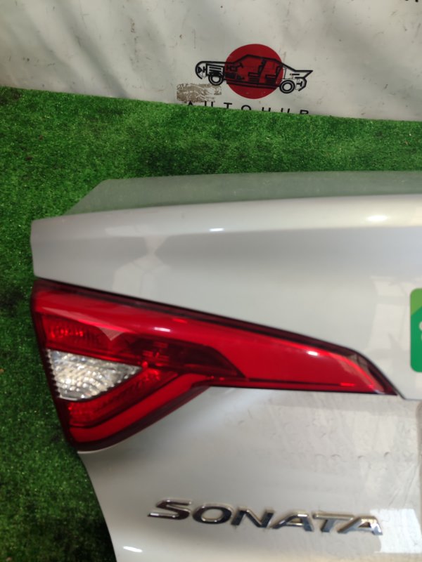 Фонарь крышки багажника - Hyundai Sonata