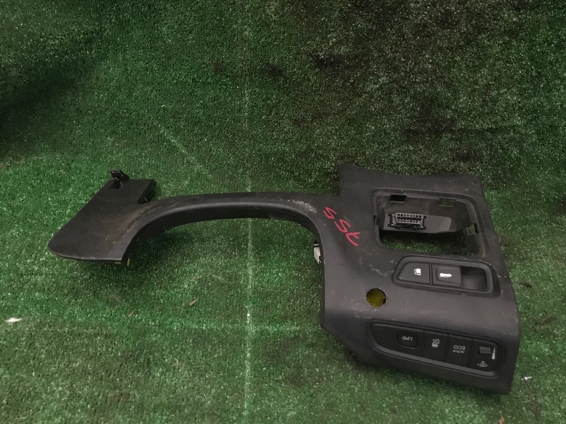 Пластик подкапотный
