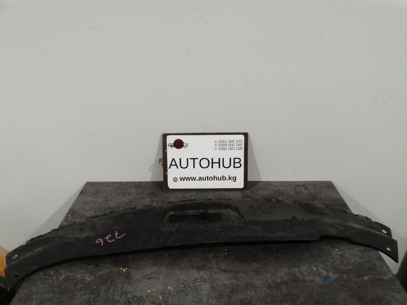 Пластик подкапотный - Hyundai Sonata