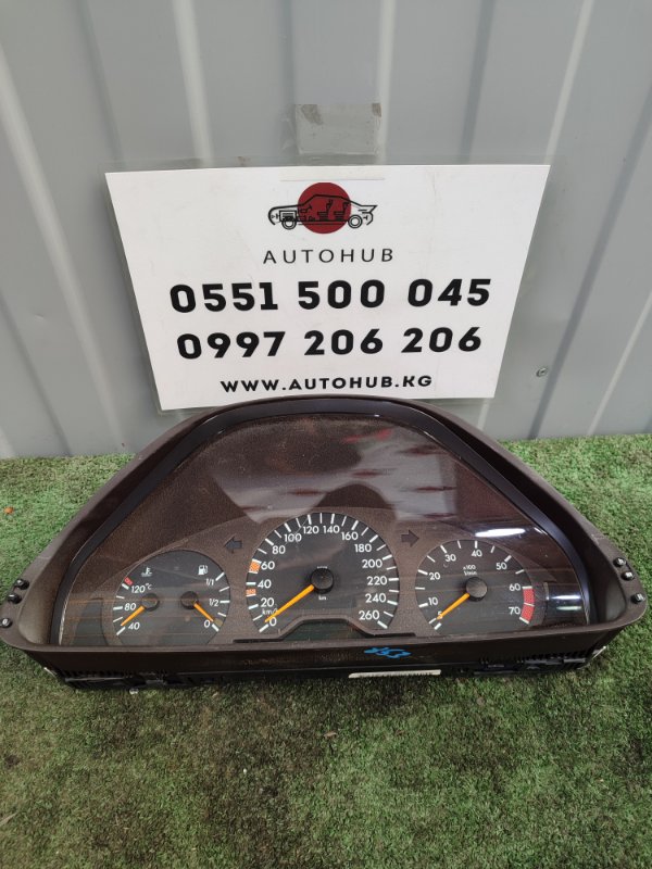 щиток приборов - Mercedes-Benz E-CLASS