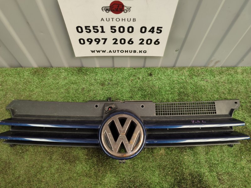решетка радиатора - Volkswagen Golf