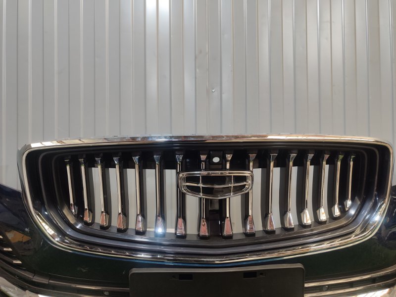 решетка радиатора - Geely Monjaro