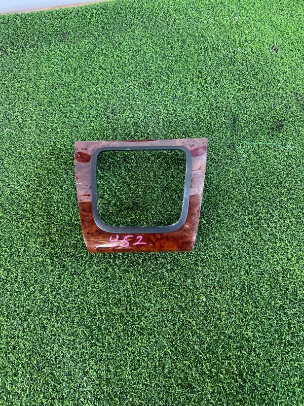 Рамка селектора акпп - TOYOTA HARRIER