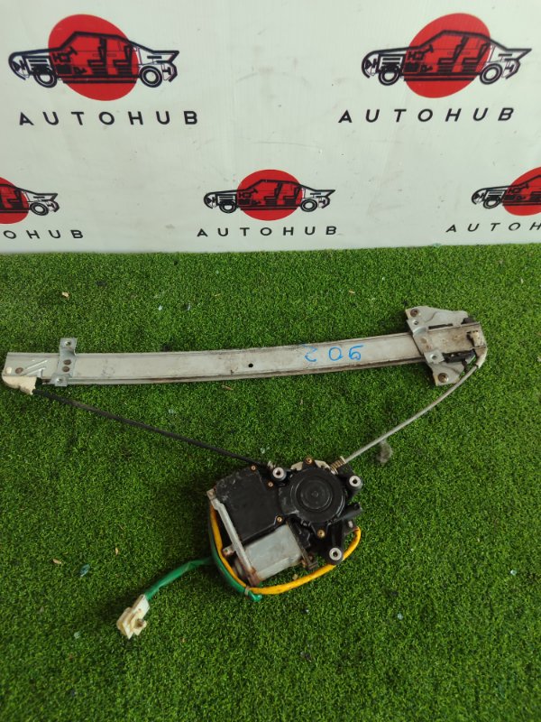 стеклоподъемник - Mitsubishi Chariot