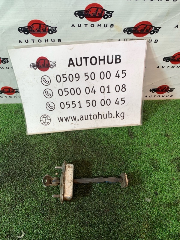 ограничитель двери