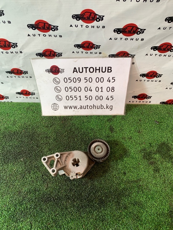 натяжитель - Volkswagen Golf