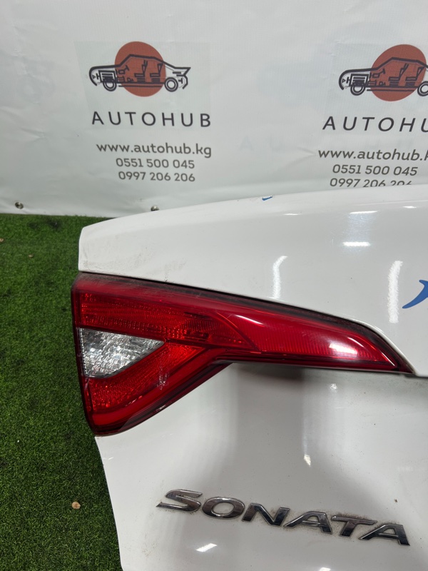 Фонарь крышки багажника - Hyundai Sonata