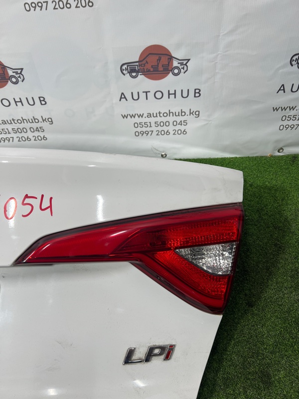 Фонарь крышки багажника - Hyundai Sonata