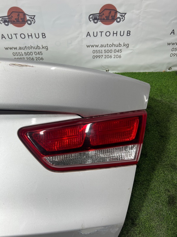 Фонарь крышки багажника - Kia K5