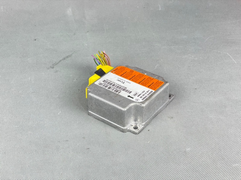 блок управления - Mercedes-Benz Е-class