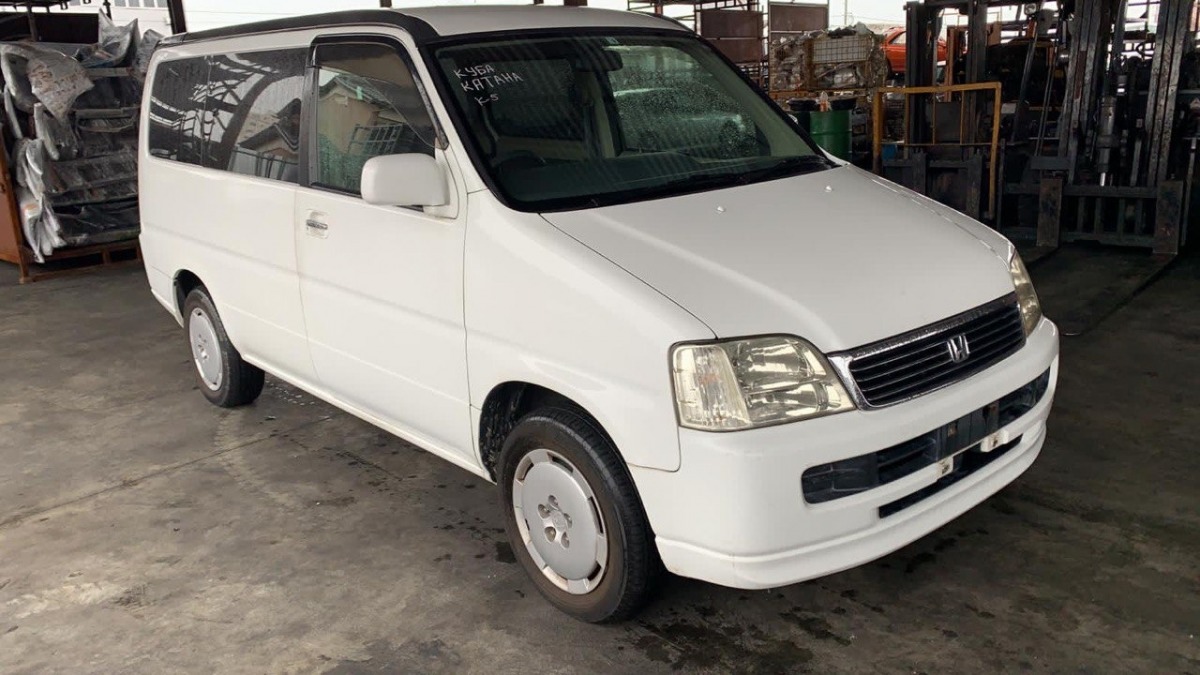 крыло - HONDA STEP WGN