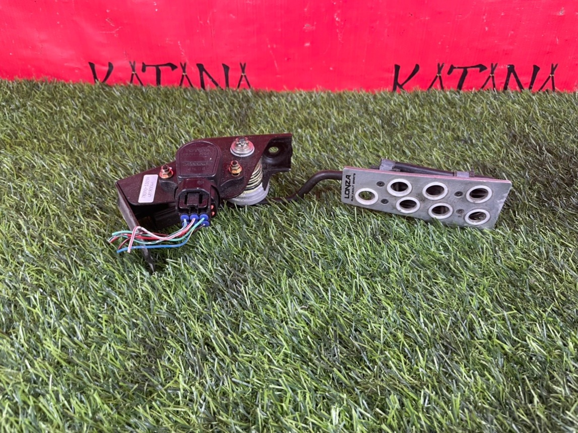 педаль газа