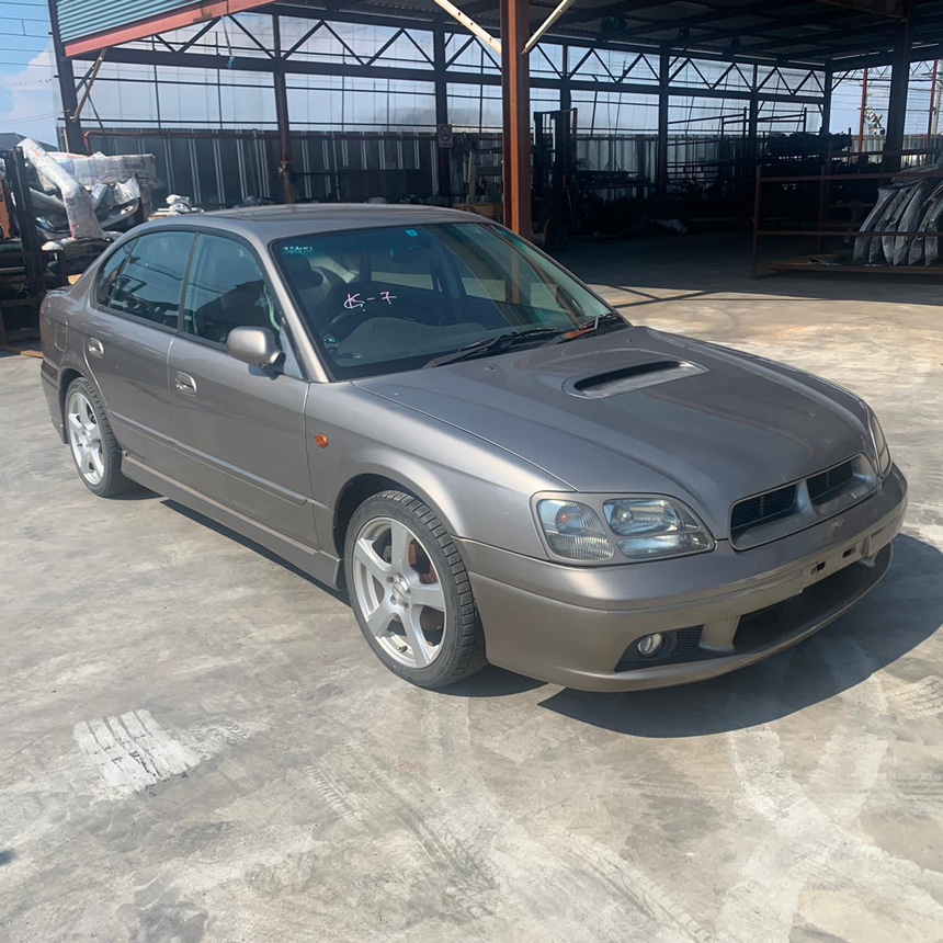 бампер - SUBARU Legacy B4