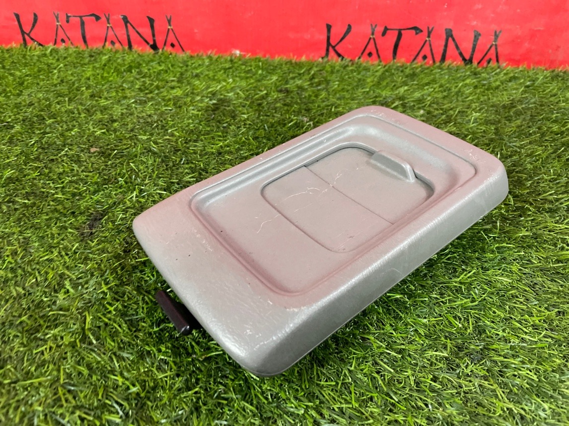 подлокотник - SUBARU FORESTER