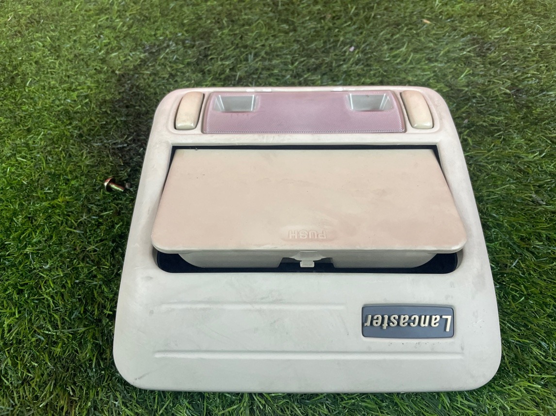 фонарь салонный - SUBARU Lancaster