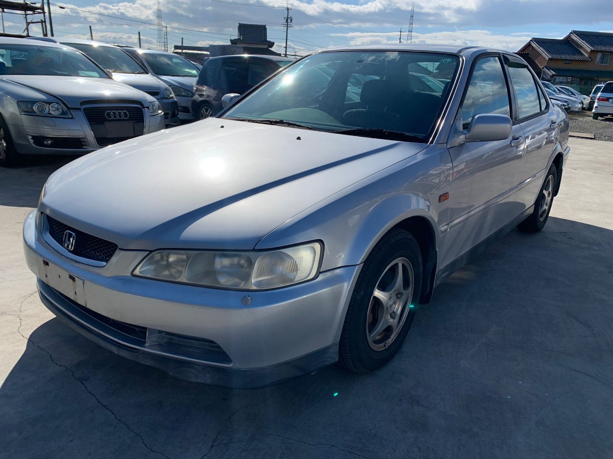 крыло - HONDA ACCORD