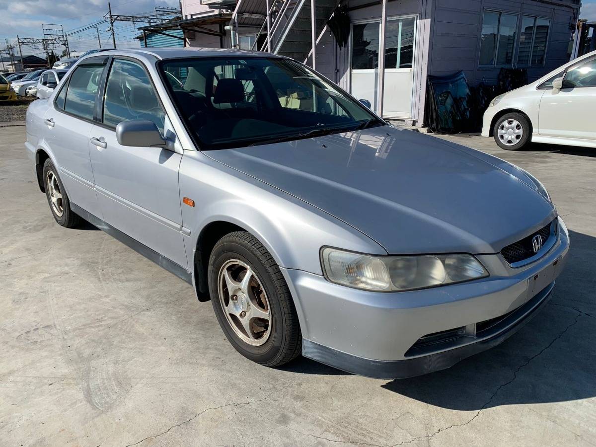 крыло - HONDA ACCORD