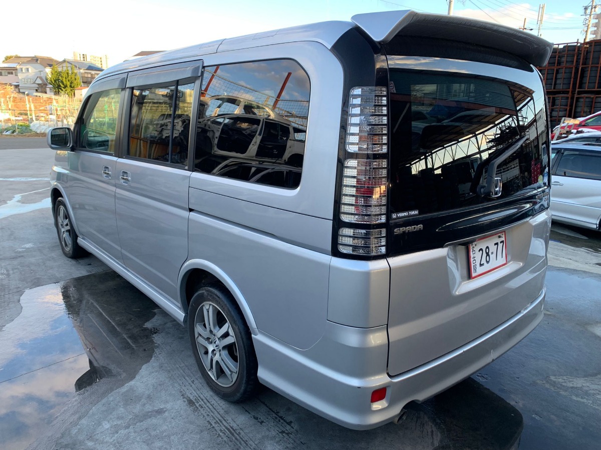 глухое стекло - HONDA STEP WGN