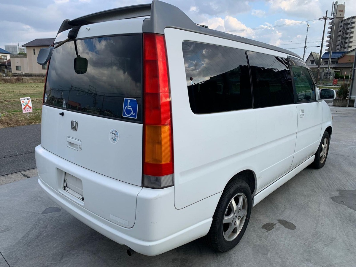 глухое стекло - HONDA STEP WGN