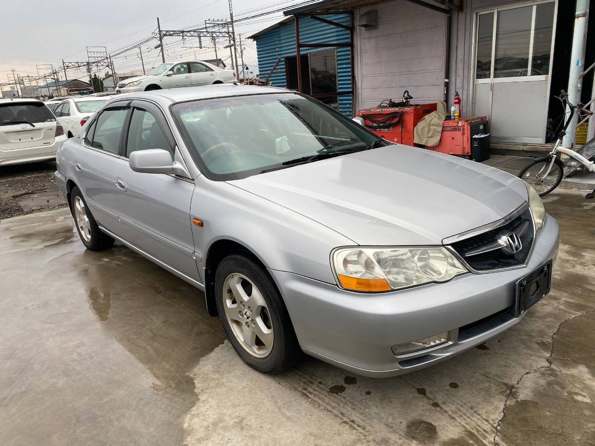 крыло - HONDA INSPIRE
