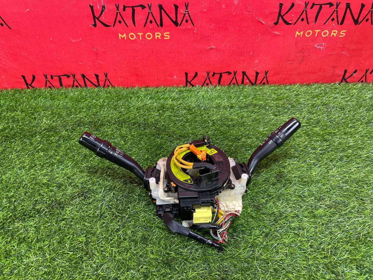 гитара - Toyota WINDOM