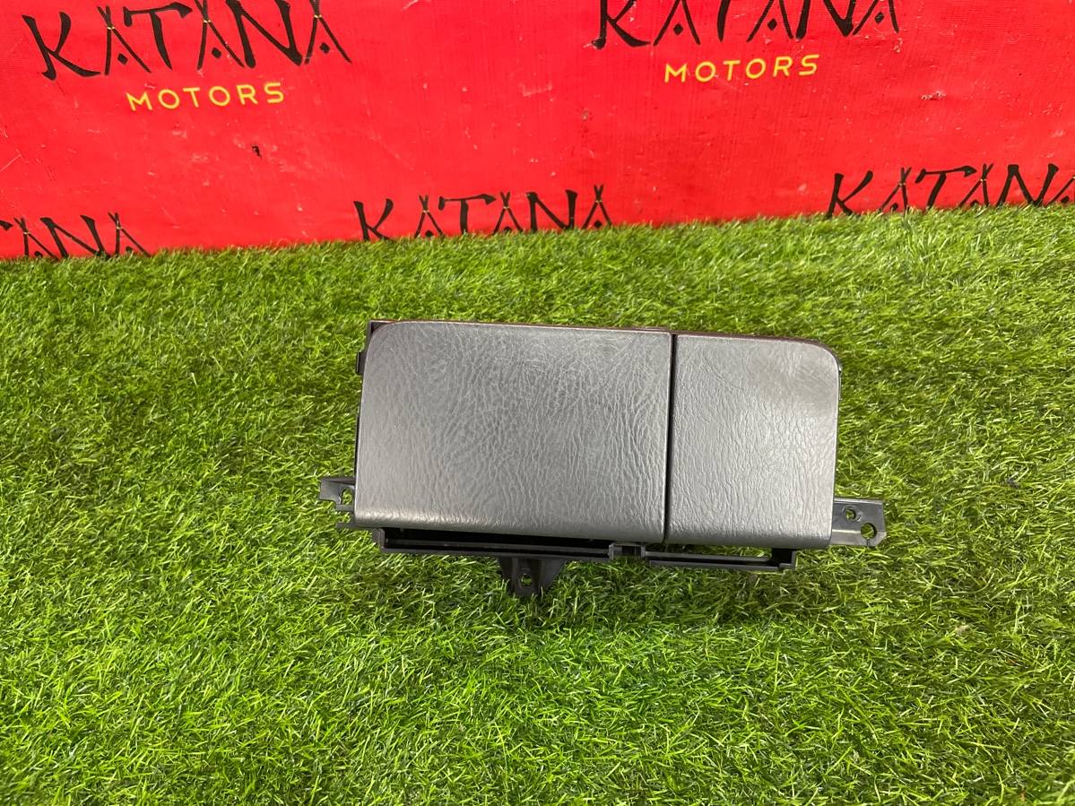 подстаканник - HONDA STEP WGN