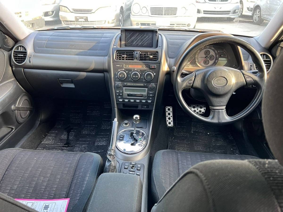 блок управления климат-контролем - Toyota ALTEZZA