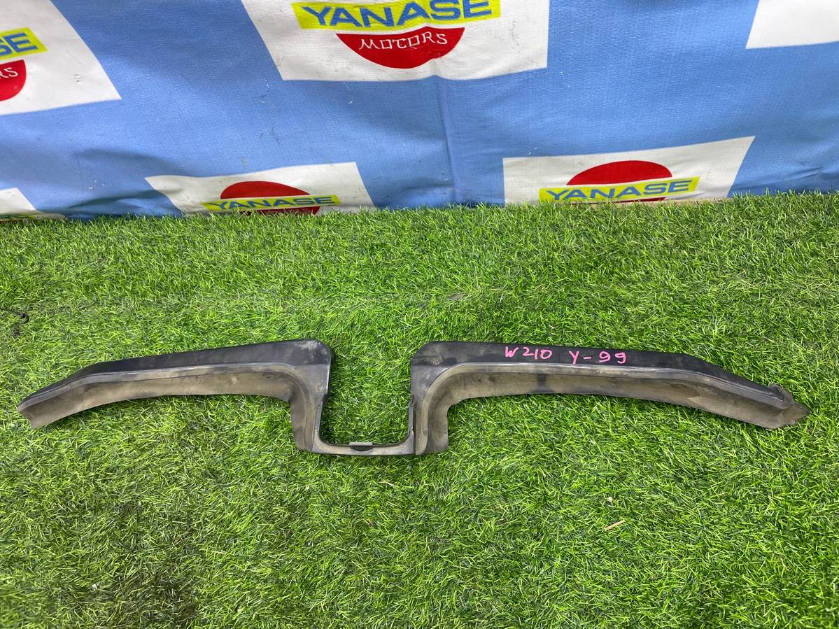уплотнитель капота - Mercedes-Benz E-Class