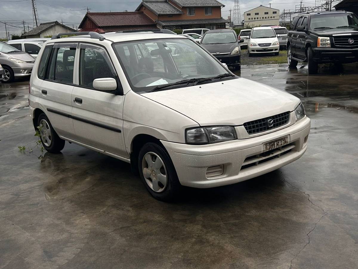 бампер - MAZDA Demio