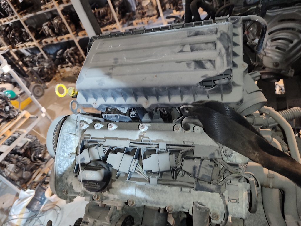 Двигатель - Volkswagen Polo