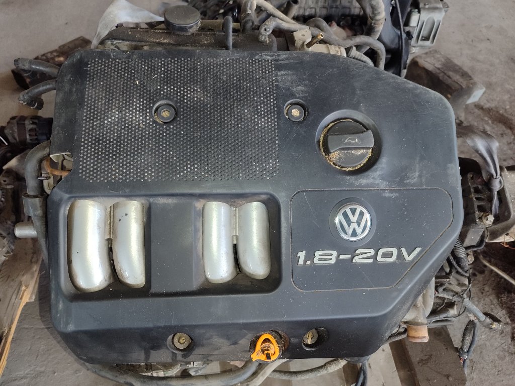 Двигатель - Volkswagen Golf