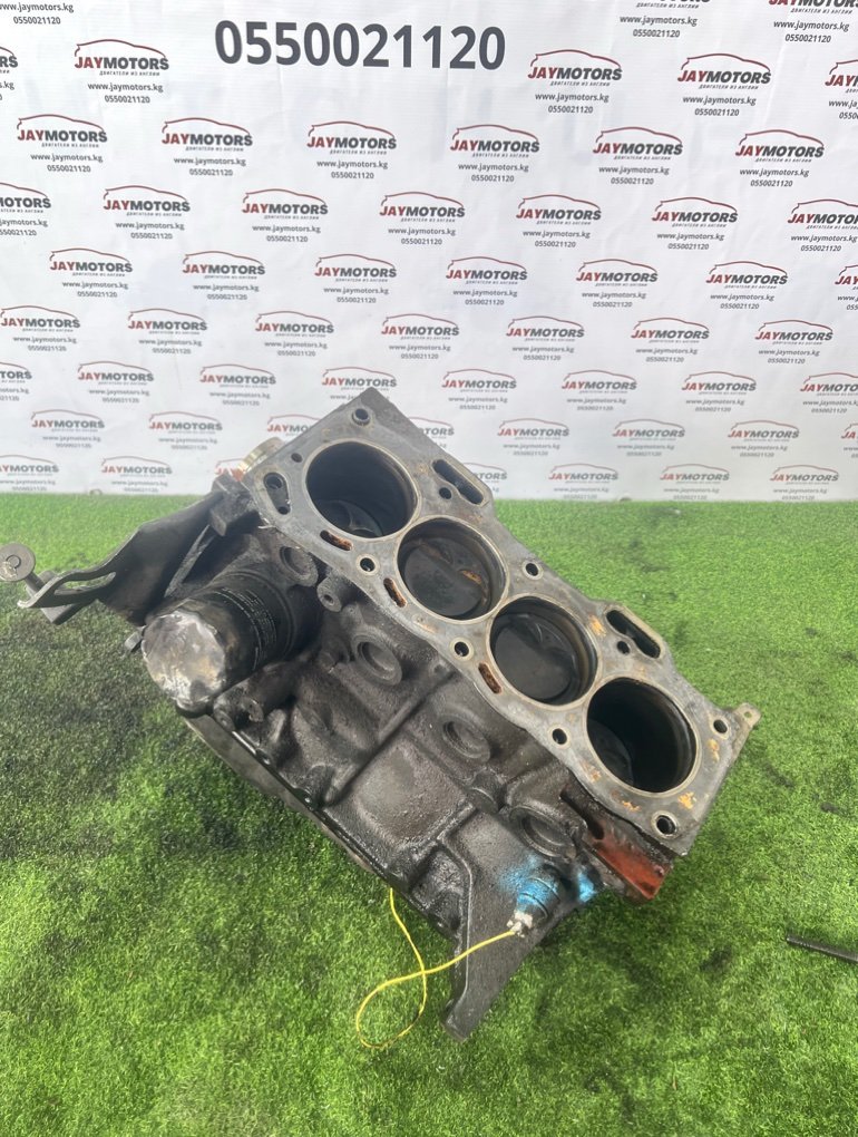 Блок двигателя - TOYOTA Carina
